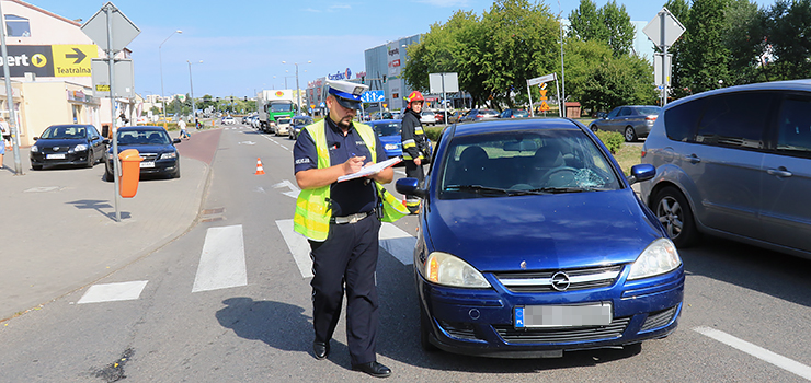 28-latka potrcona na al. Odrodzenia. Przechodzia przez przejcie dla pieszych