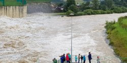 Alarm przeciwpowodziowy na zaporze w Czorsztynie. Zobacz nasze zdj�cia z miejsca zagro�enia