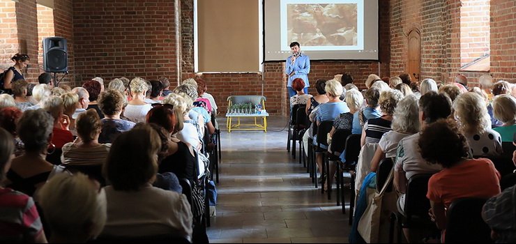 Tajniki kuchni uawskiej w ramach "Zioowego lata w bibliotece" - zobacz zdjcia