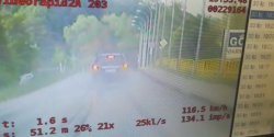 Policja zatrzymuje prawa jazdy za nadmiern� pr�dko��