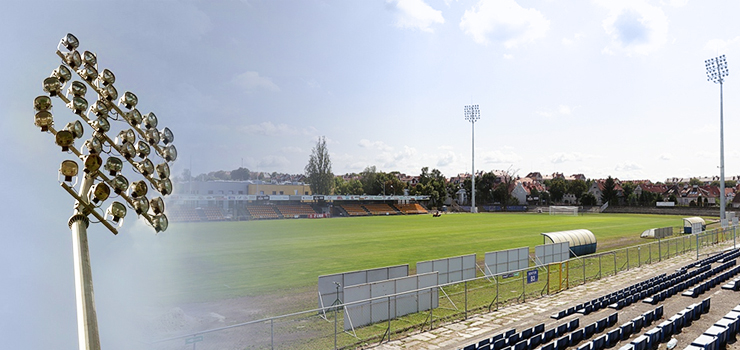 Chciałbym wiedzieć, kto będzie za to płacił? Czytelnik pyta o oświetlenie stadionu