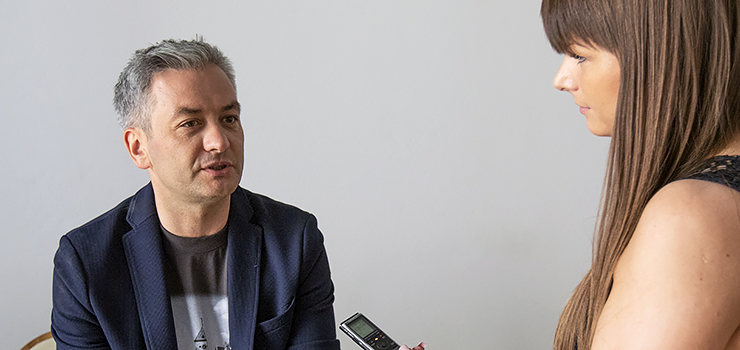 Wywiad z Robertem Biedroniem: Elblg nie potrzebuje tak pilnie dobrego gospodarza, jak Polska