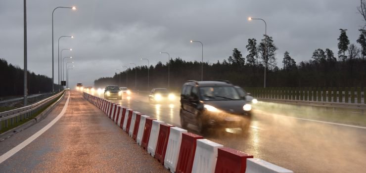 Obywatelskie zatrzymanie pijanego kierowcy. Mia 2,8 promila i jecha drog ekspresow S7