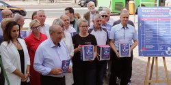 „Elbl�g pe�en pomys��w”. PiS deklaruje, �e program wyborczy stworzy z mieszka�cami