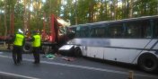 Tragiczny wypadek pod Ostrd. Dwie osoby zginy w wypadku autobusu szkolnego