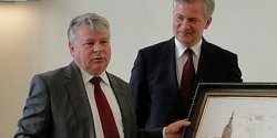 Bogdan Borusewicz przyjedzie dzi� do Elbl�ga