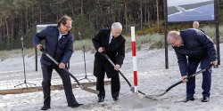 Prezes PiS kopa na Mierzei. Kaczyski: Mona powiedzie, e udao si