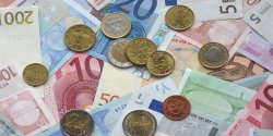 Elbl�g: Znaleziono 200 euro oraz 200 z�. Policja poszukuje w�a�ciciela
