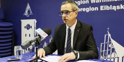 "Prosz� wszystkich wyborc�w, aby oddali g�os na Witolda Wr�blewskiego. Apeluj� o to wy��cznie z troski o rozw�j Elbl�ga"