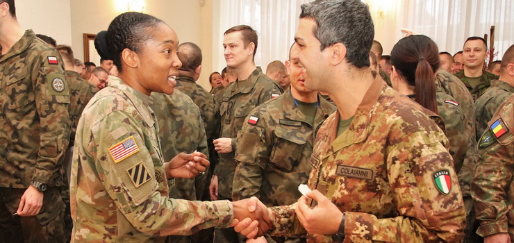 Spotkanie opłatkowe Dowództwa Wielonarodowej Dywizji w Elblągu."Rok 2018 był dla nas trudny"