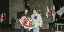 Upamitnili rocznic masakry grudniowej - zobacz zdjcia