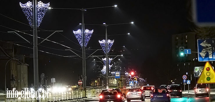 Magia świąt na ulicach Elbląga. Jak długo pozostanie w domach elblążan?