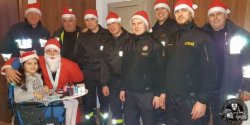 Straacki Mikoaj ponownie odwiedzi Angelik i Patrycj