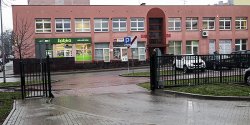 Rodzice prosz o prg spowalniajcy przy szkole muzycznej. Miasto przekonuje, "to nie jest sytuacja alarmowa"