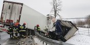 Wypadek na "sidemce". Zderzenie dwch ciarwek [aktualizacja]