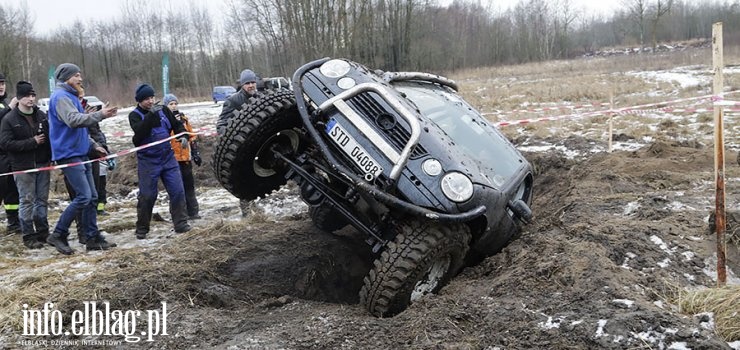 Rykiem maszyn zagrali z Orkiestr Jurka Owsiaka. Off-road na Modrzewinie