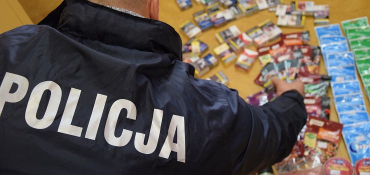 Włamywali się do sklepów spożywczych