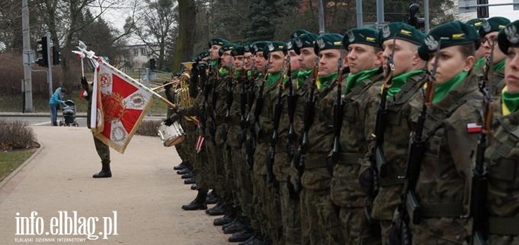 14 lutego to nie tylko Walentynki. Elblążanie upamiętnili 77. rocznicę powstania Armii Krajowej