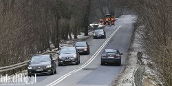 Gm. Milejewo: Trwa atanie dziur na 504. To wystarczy, aby poprawi fatalny stan tej drogi?