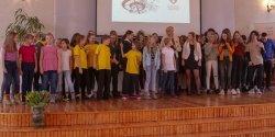 "Ka�da okazja, gdzie m�ody cz�owiek ma szanse si� pokaza�, jest s�uszna". Za nami Przegl�d Talent�w w ZSEiO