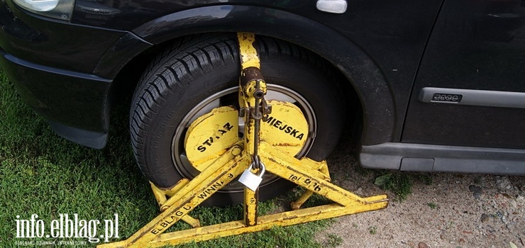 Blokady na kołach zniechęcą "mistrzów parkowania"? Może warto wrócić do tego rozwiązania