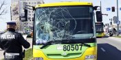 Autobus potrci rowerzyst na skrzyowaniu Nowowiejskiej z 12 Lutego