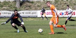 Mecz niewykorzystanych sytuacji. Concordia skromnie wygra�a z Czarnymi Olecko. Zobacz GOLE Z MECZU