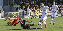 Cenne zwyci�stwo Olimpii Elbl�g nad Zniczem Pruszk�w
