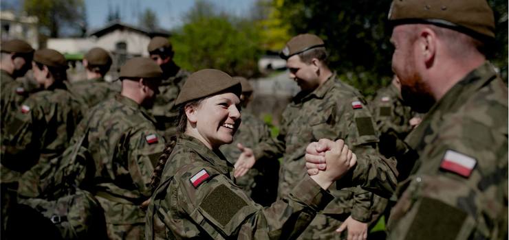 Wakacje w mundurze. Szkolenie i służba