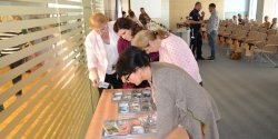 Uczy�, informowa�, zapobiega� – policjanci z Elbl�ga m�wili nie tylko o „dopalaczach”