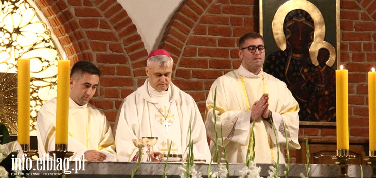 "Umocnieni darem Ducha Świętego". Święcenie kandydatów na diakonów w elbląskiej Katedrze
