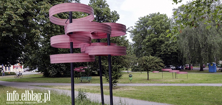 Poznaj elbląskie formy przestrzenne: Co czerwone kółka mają wspólnego z rytmem?  (odc.3)