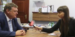 Zobacz, co dzieje si� w Elbl�gu: maj nale�a� do Flagi RP, Konstytucji, recyklingu i... senior�w!