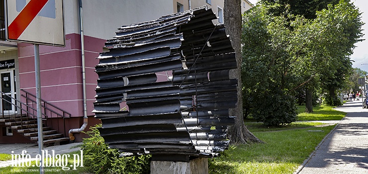 Poznaj elbląskie formy przestrzenne. Czy rzeźba Krystyna Zielińskiego straszy? (odc. 13)