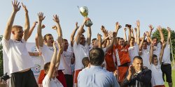 Zwycistwo na koronacj. Concordia wygraa z Mamrami i wzniosa puchar za awans do 3 ligi. Zobacz ZWYCISKIEGO GOLA