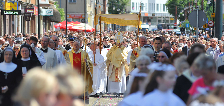 Zmiany w organizacji ruchu w związku z uroczystościami religijnymi