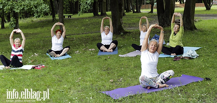 Joga w Parku Modrzewia – hit czy kit?