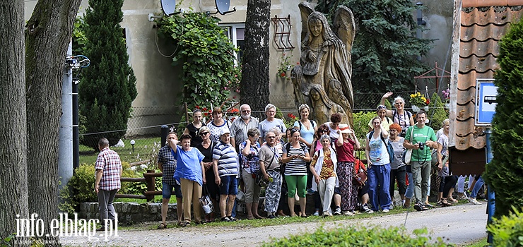 Elblążanie pojechali z PTTK zwiedzać Aniołowo – zobacz zdjęcia