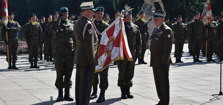 Uroczyste przekazanie obowizkw Dowdcy 16. Dywizji