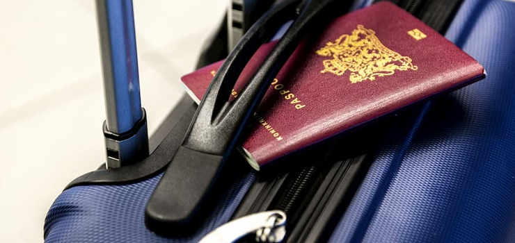 Najlepsze ubezpieczenia na wakacje – co powinna zawierać polisa?