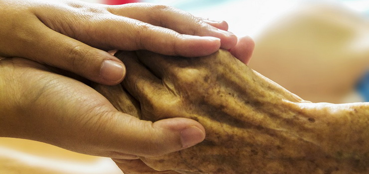 ZUS wydał 1600 decyzji w sprawie świadczeń dla niesamodzielnych