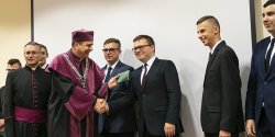 Elbl�skie seminarium zainaugurowa�o nowy rok akademicki. Grono student�w powi�kszy�o si� o 9 kleryk�w