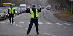 Policjanci �wiczyli przed „Zniczem"