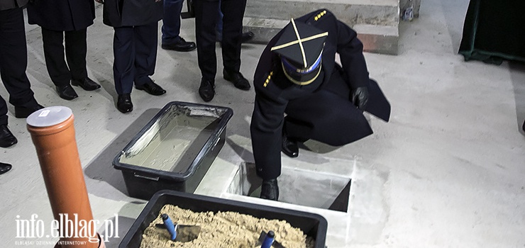 "Urzeczywistniają się marzenia elbląskich strażaków" Wmurowano akt erekcyjny pod budowę komendy straży pożarnej