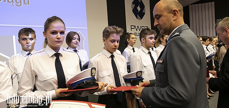 lubowanie klas pierwszych ZST w Elblgu. To wany dzie w yciu szkoy