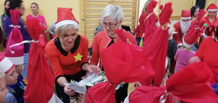 Mikołajkowe spotkanie odbyło się w SP4