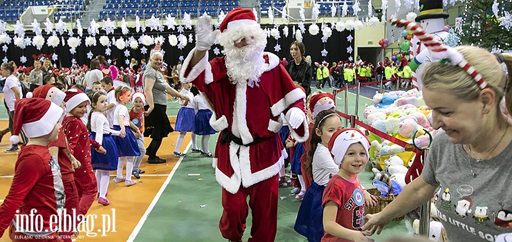 Elbląg: Ponad tysiąc przedszkolaków wspólnie świętowało mikołajki