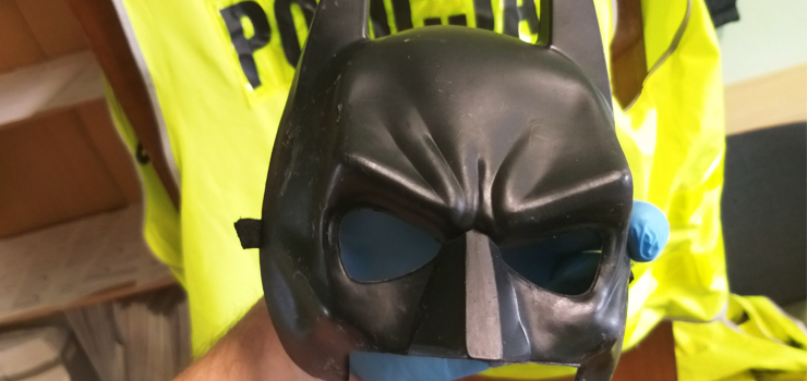 Wcześniej był wilkołak, teraz zatrzymali… batmana