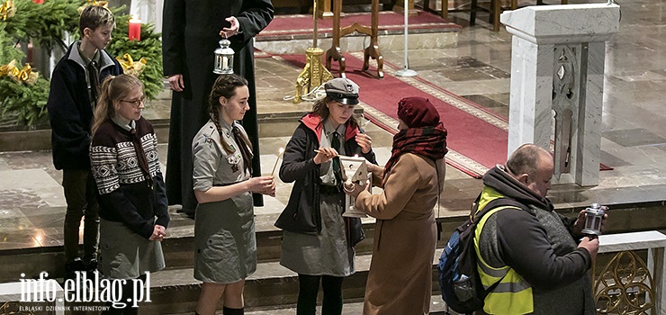 "Staramy się mieć to światełko w domu. Jest dla nas ważne, ponieważ jest z miejsca, gdzie narodził się Jezus"