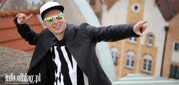 Elbląski Sylwester w rytmach disco. Gwiazdą wieczoru - elblążanin Łukasz Gesek